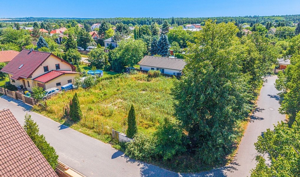 Prodej stavebního pozemku 1 009 m², Jirny – náhled fotky 8