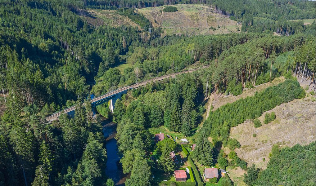 Prodej chaty/chalupy 46 m² s pozemkem 48 m², Černošín – náhled fotky 11