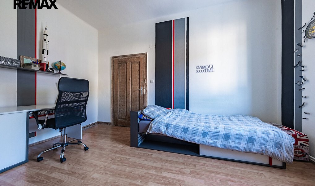 Prodej domu 260 m² s pozemkem 180 m², Krupka – náhled fotky 33