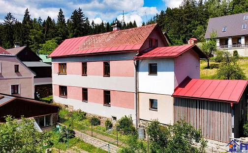 Prodej chaty/chalupy 260 m² s pozemkem 610 m², Sportovní, Jablonec nad Nisou - Mšeno nad Nisou