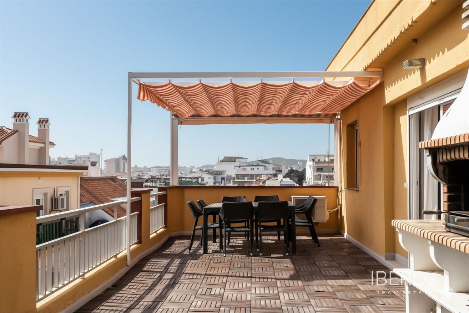 Prodej bytu 4+kk 141 m² — photo 2