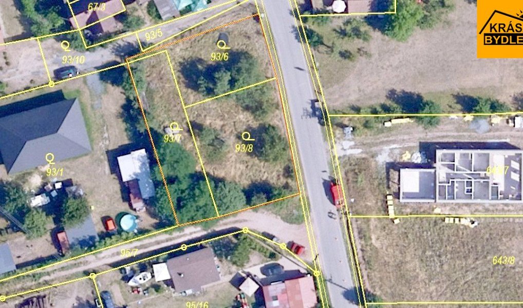 Prodej stavebního pozemku 1 094 m², Tišice – náhled fotky 2