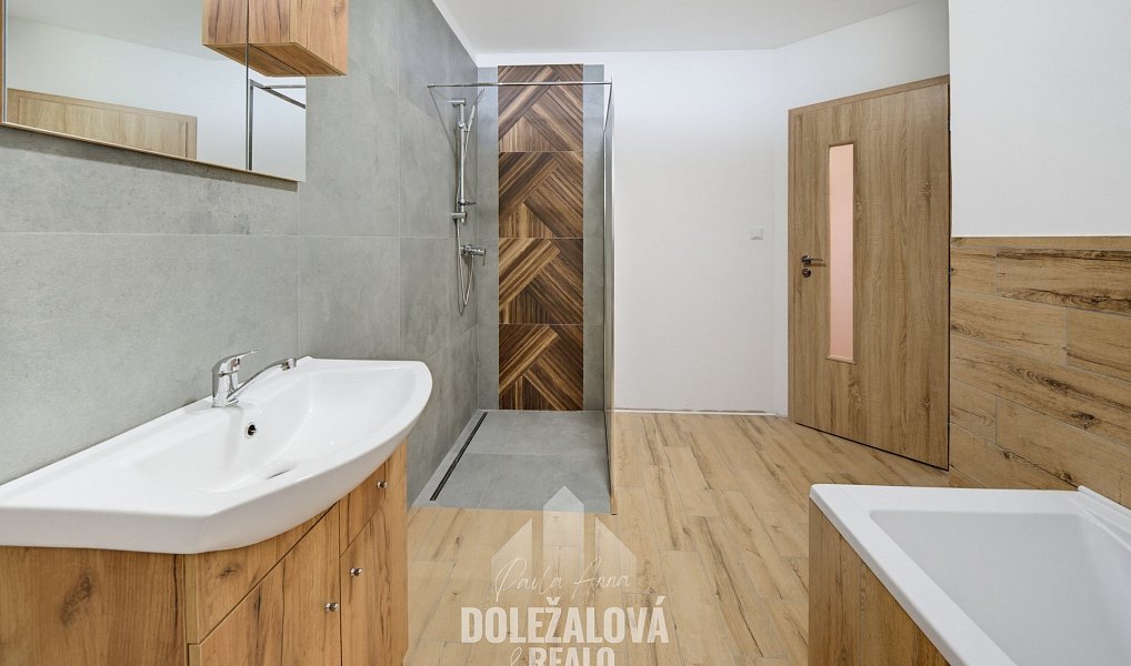 Prodej domu 106 m² s pozemkem 765 m², Moravské Budějovice – náhled fotky 5