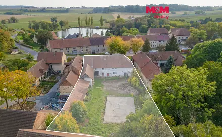 Prodej stavebního pozemku 2 297 m², Kroučová, okres Rakovník