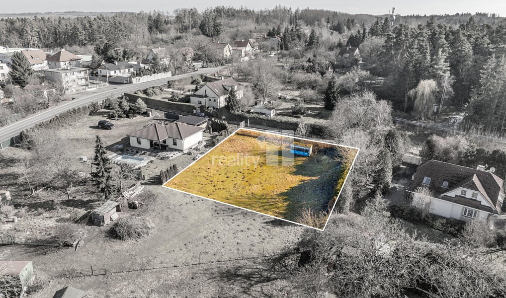 Prodej stavebního pozemku 1 151 m², Jesenice – náhled fotky 9