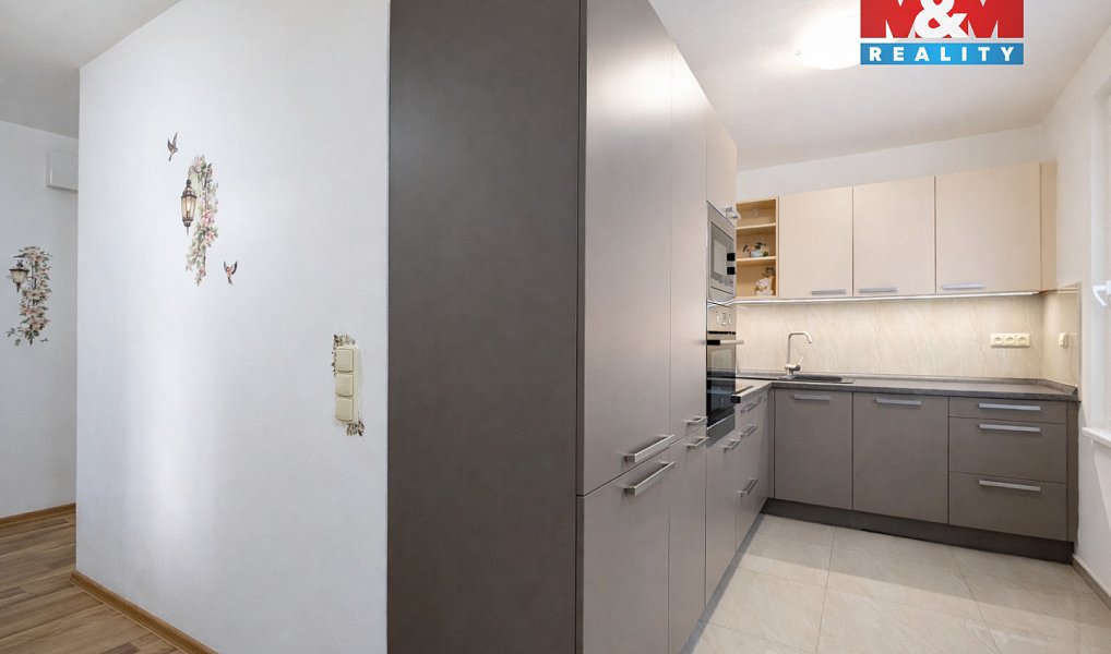 Prodej bytu 3+1 66 m², Benešov – náhled fotky 5