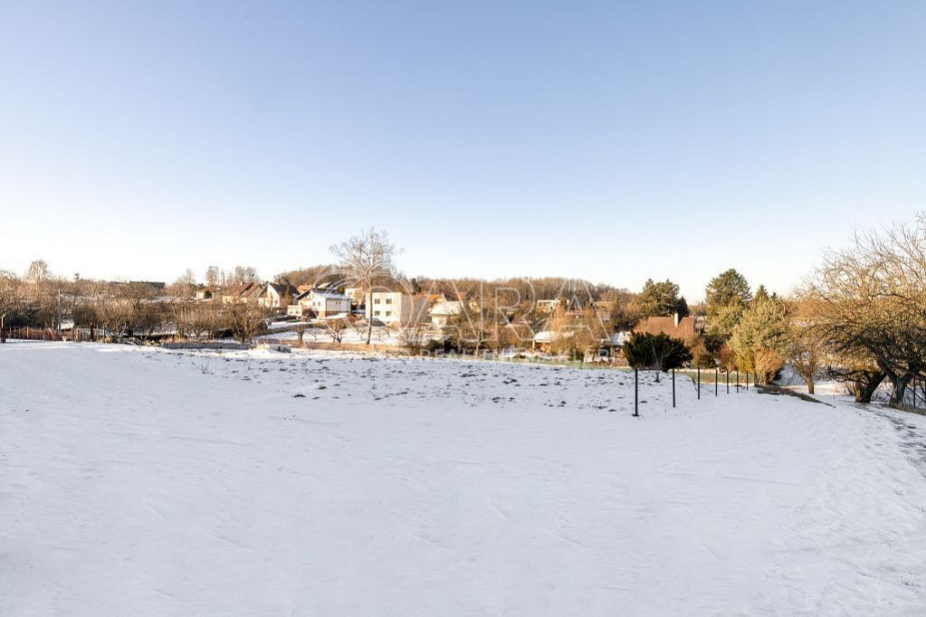 Prodej stavebního pozemku 1 845 m² – fotografie 4