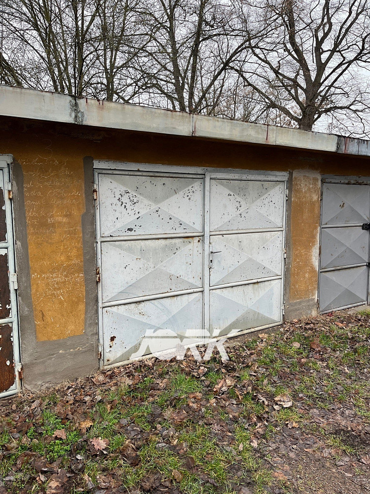Pronájem garáží u červeňáku - pardubice — photo 2
