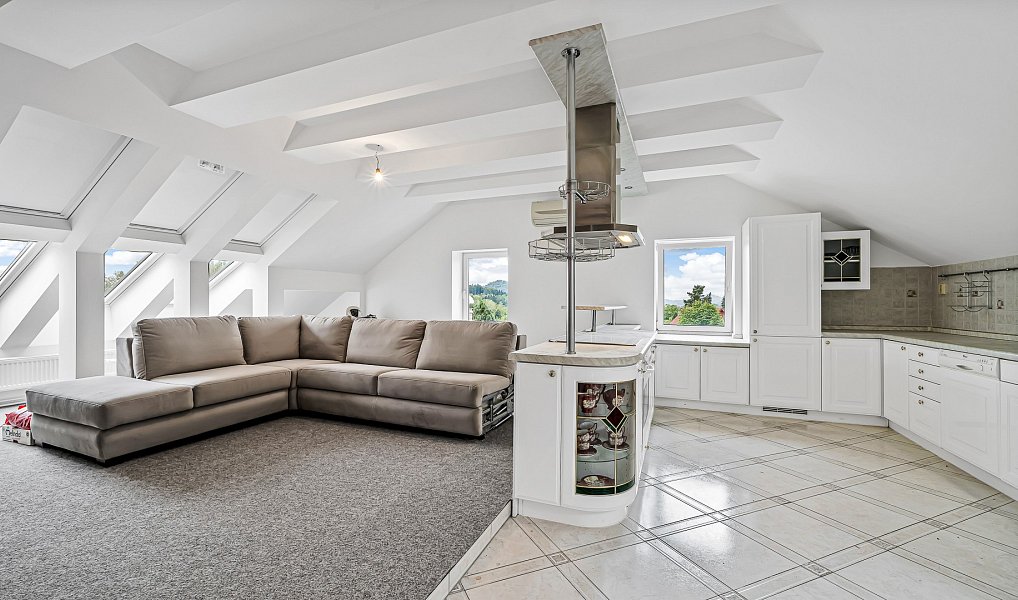 Prodej domu 850 m² s pozemkem 1 600 m², Nový Bor – náhled fotky 22