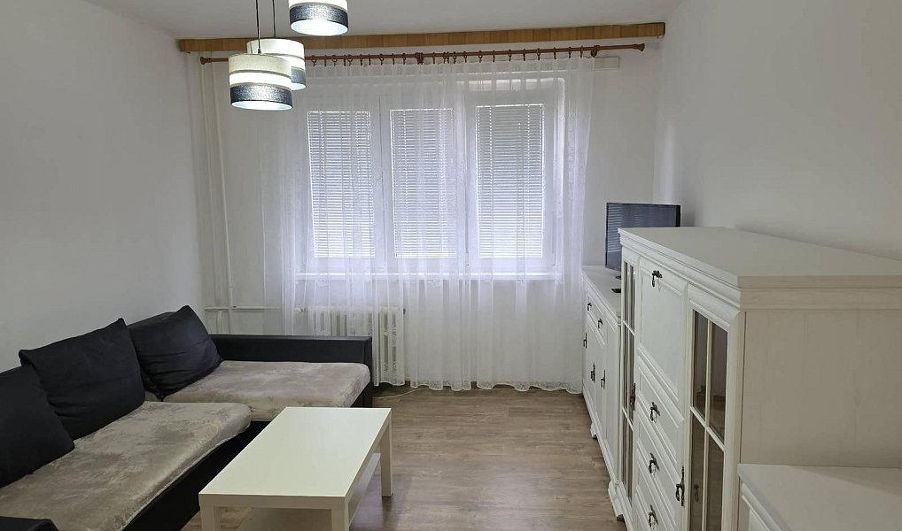Pronájem bytu 2+1 56 m², Chomutov – náhled fotky 8