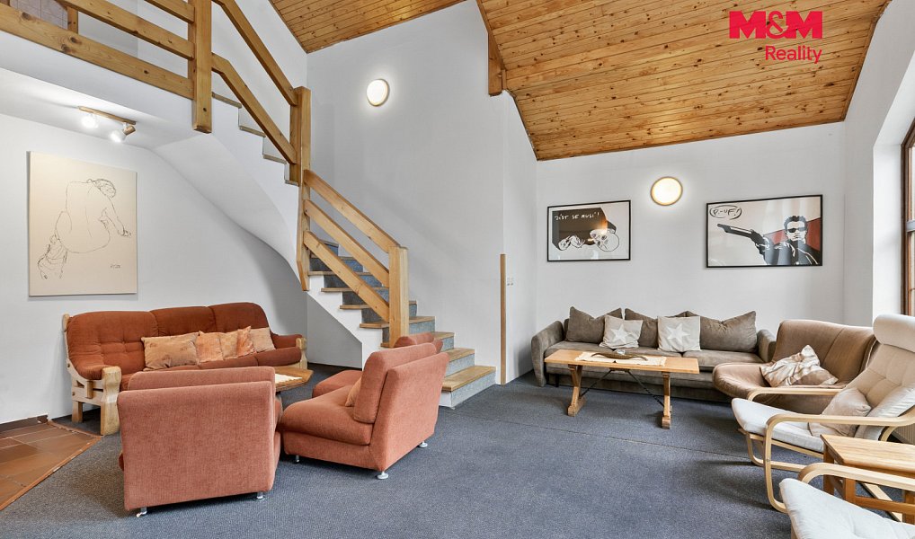 Prodej ubytovacího objektu 341 m², Harrachov – náhled fotky 7
