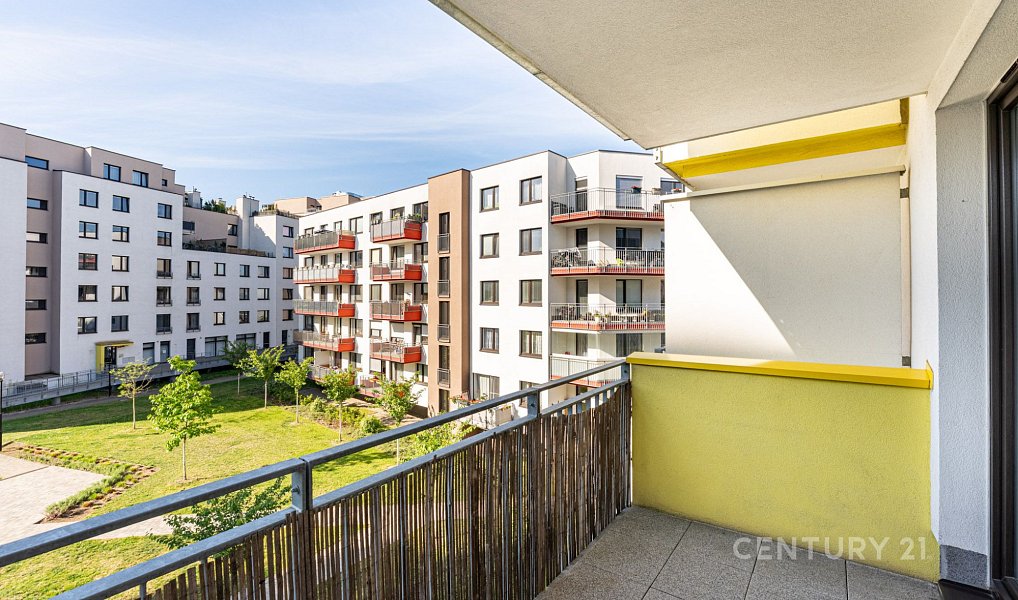 Prodej bytu 1+kk 38 m², Praha – náhled fotky 13