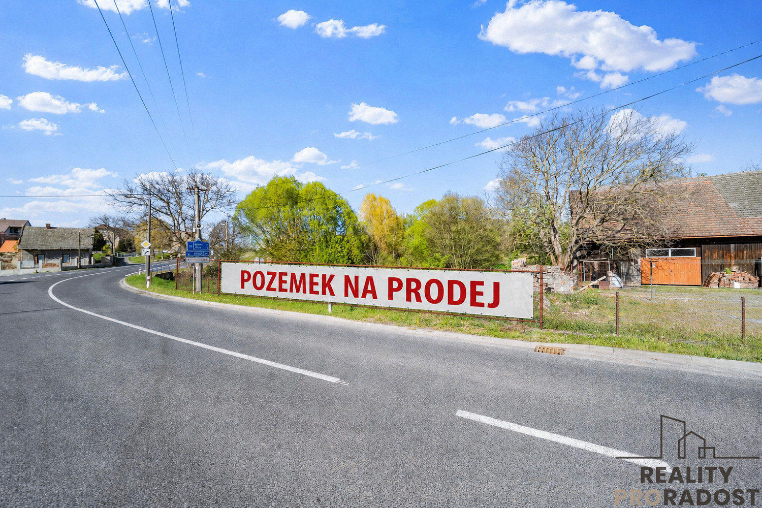 Prodej stavebního pozemku 893 m²