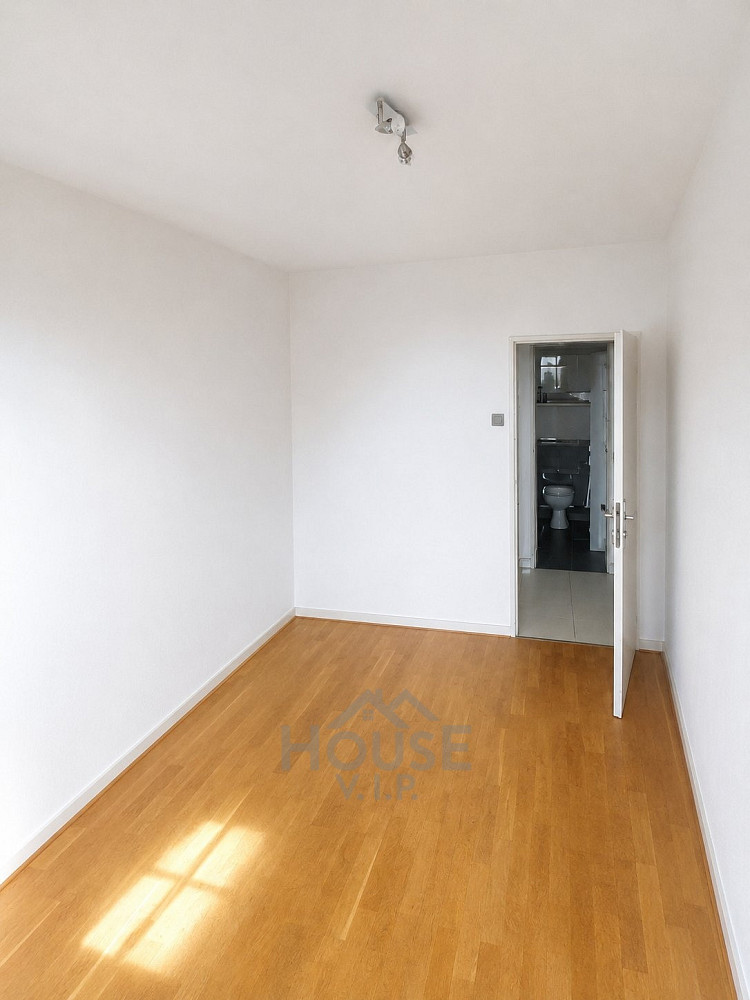 Prodej bytu 3+kk 68 m² — photo 4