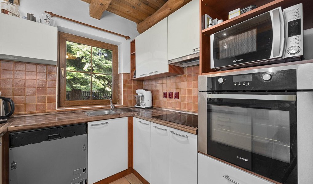 Prodej domu 125 m² s pozemkem 1 061 m², Hůry – náhled fotky 26