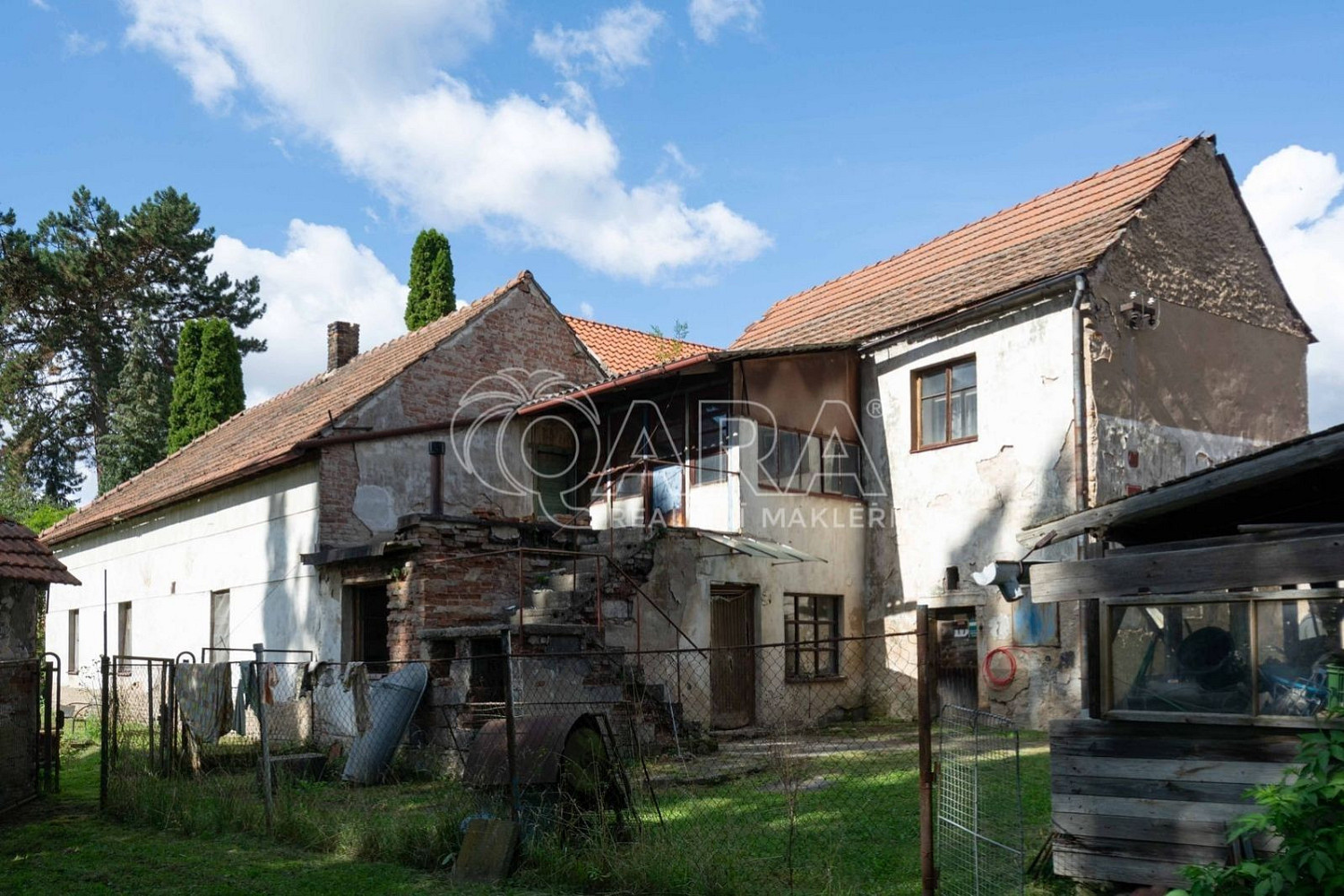 Prodej domu 200 m² s pozemkem 1 769 m² – fotografie 2