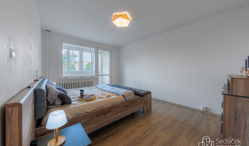 Prodej bytu 3+1 84 m², Sokolov – náhled fotky 12
