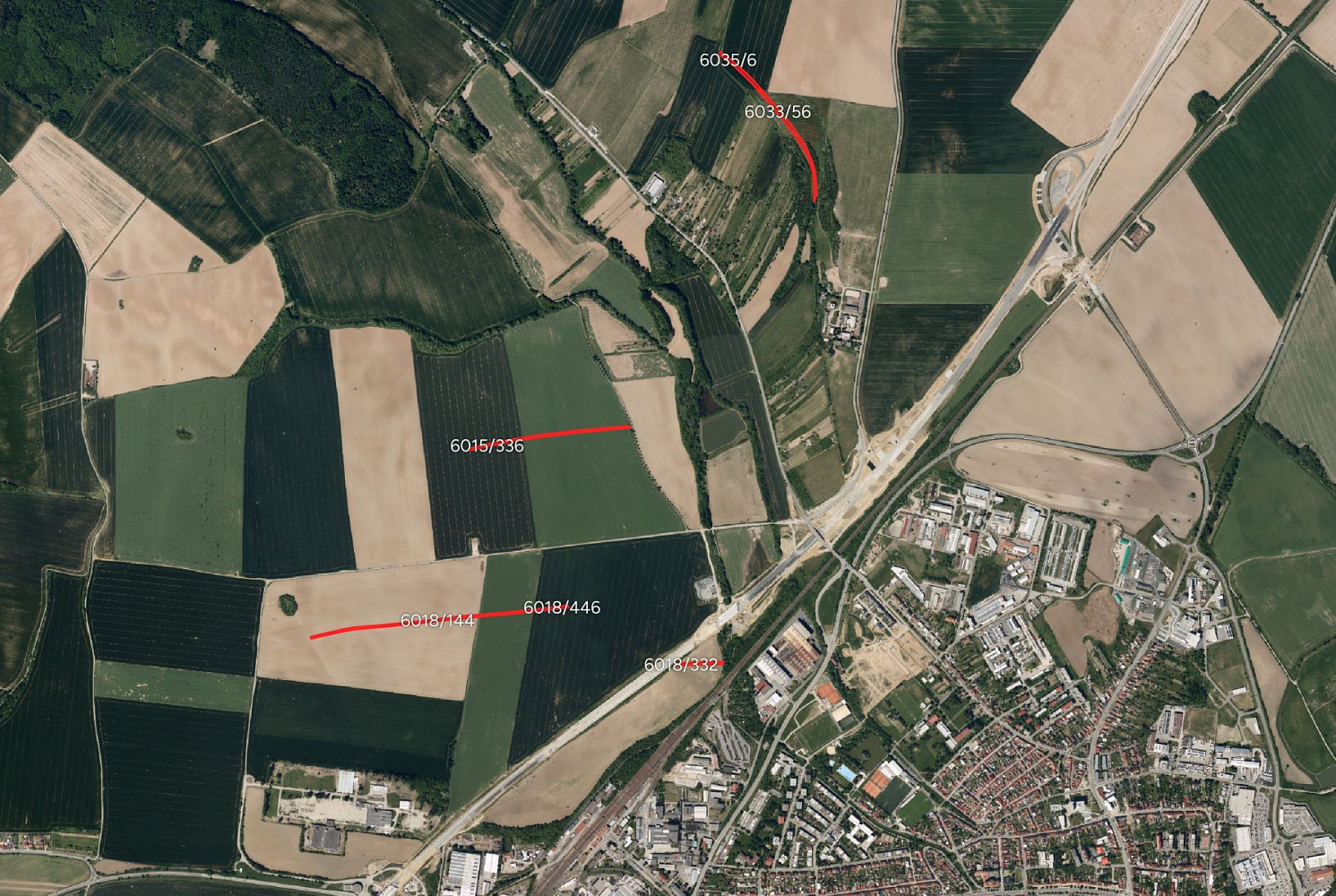 Prodej pole 5 735 m²