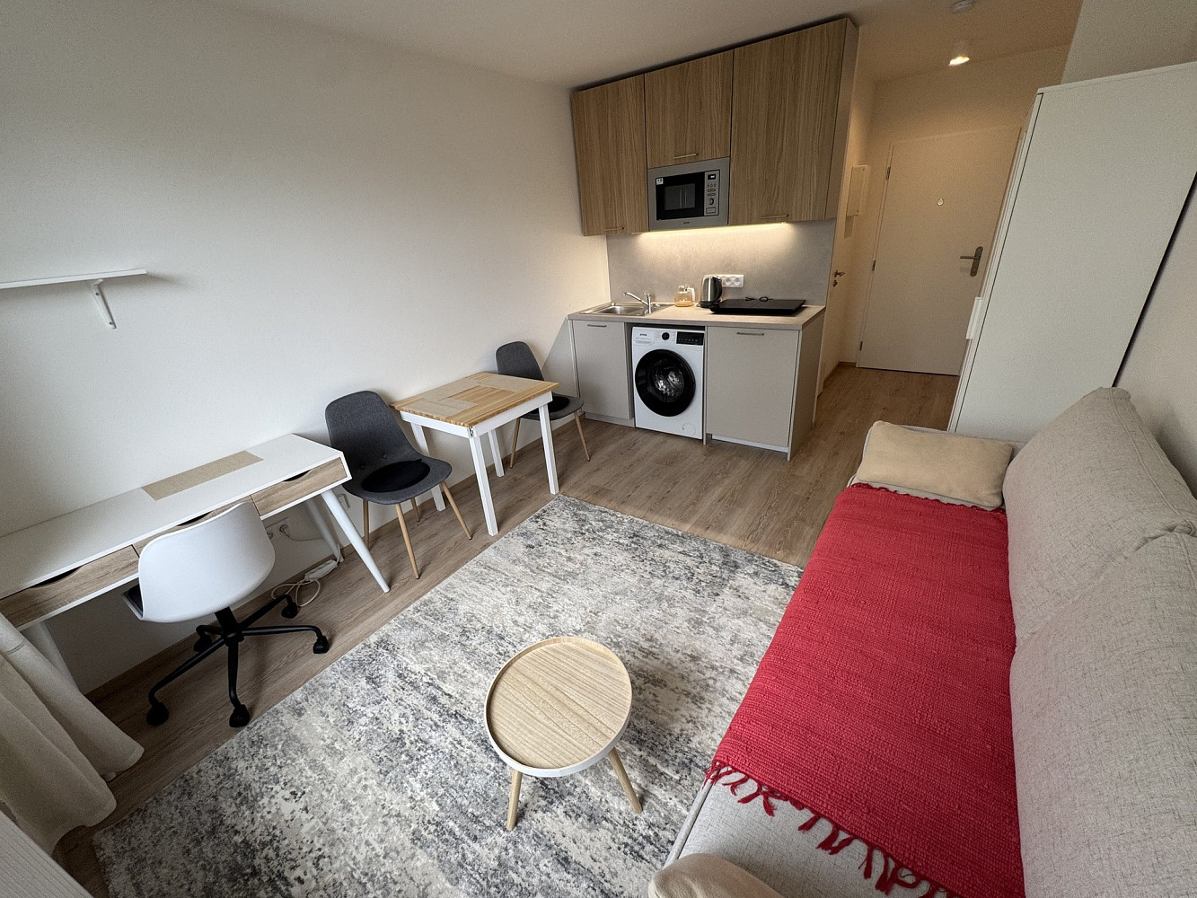 Prodej bytu 1+kk 18 m² — photo 3