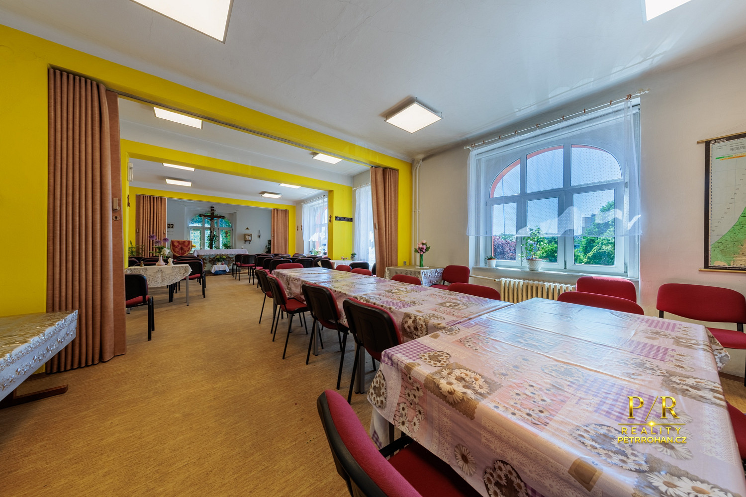 Prodej komerčního objektu (jiného typu) 650 m² – fotografie 2