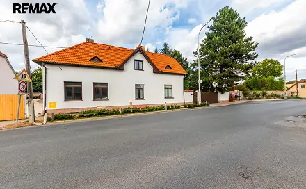 Prodej domu 344 m² s pozemkem 1 030 m², Průběžná, Zdiby - Veltěž, okres Praha-východ