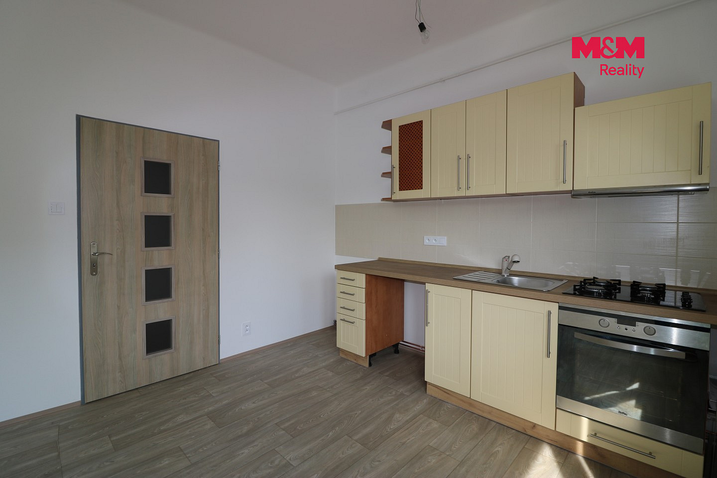Pronájem bytu 1+1 47 m² – fotografie 2