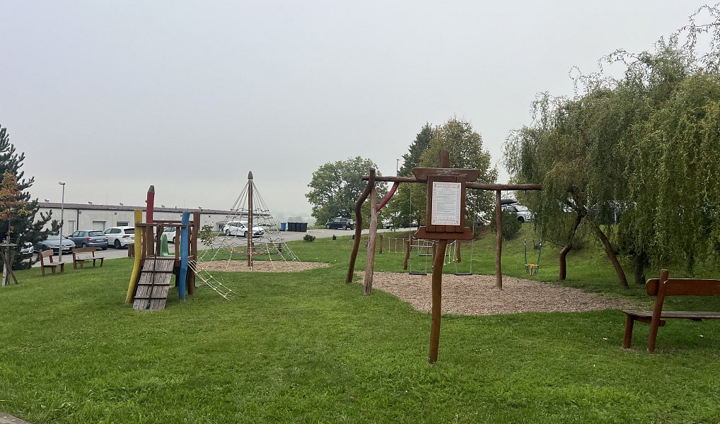 Pronájem bytu 1+kk 48 m², Opočno – náhled fotky 8