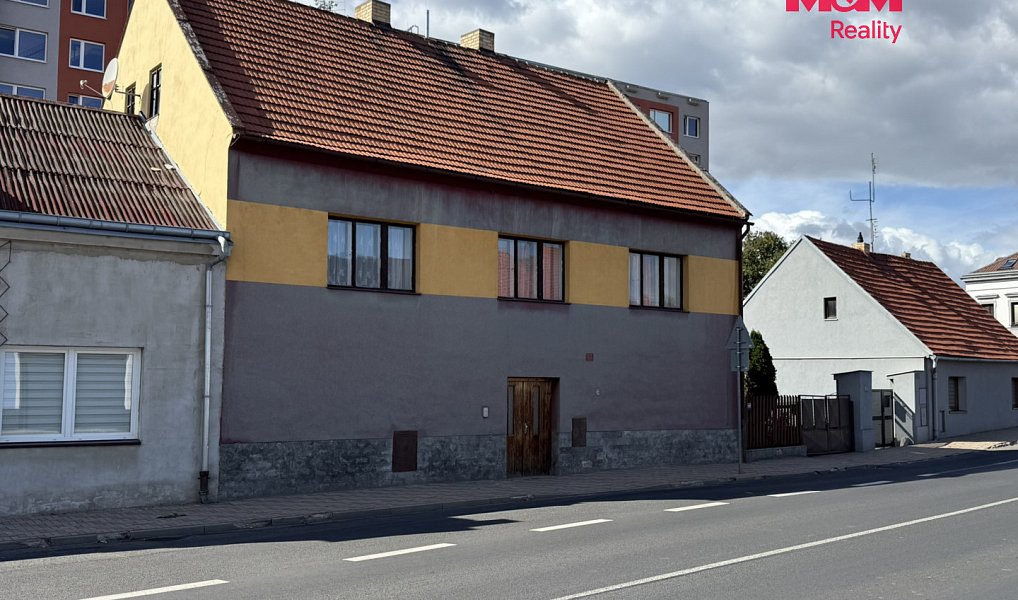 Prodej domu 250 m² s pozemkem 530 m², Podbořany – náhled fotky 17
