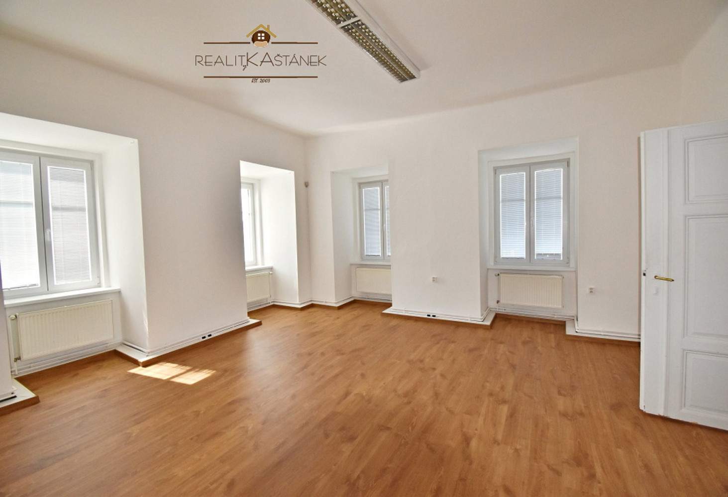 Pronájem kanceláře 111 m²