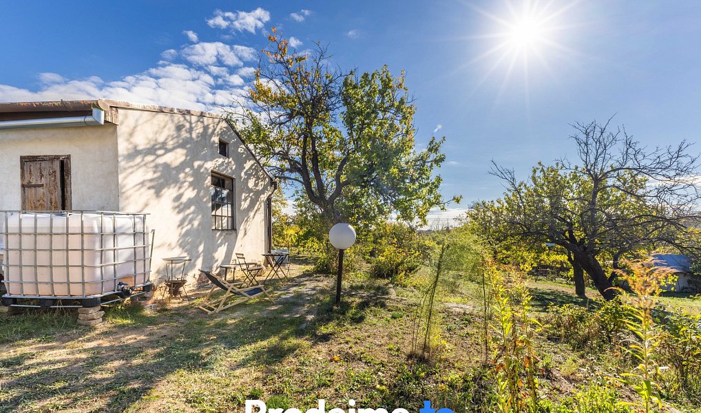 Prodej zahrady 1 922 m², Znojmo – náhled fotky 2