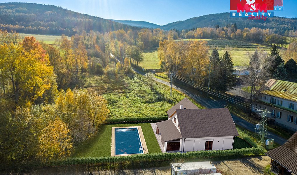 Prodej stavebního pozemku 902 m², Nové Město pod Smrkem – náhled fotky 4