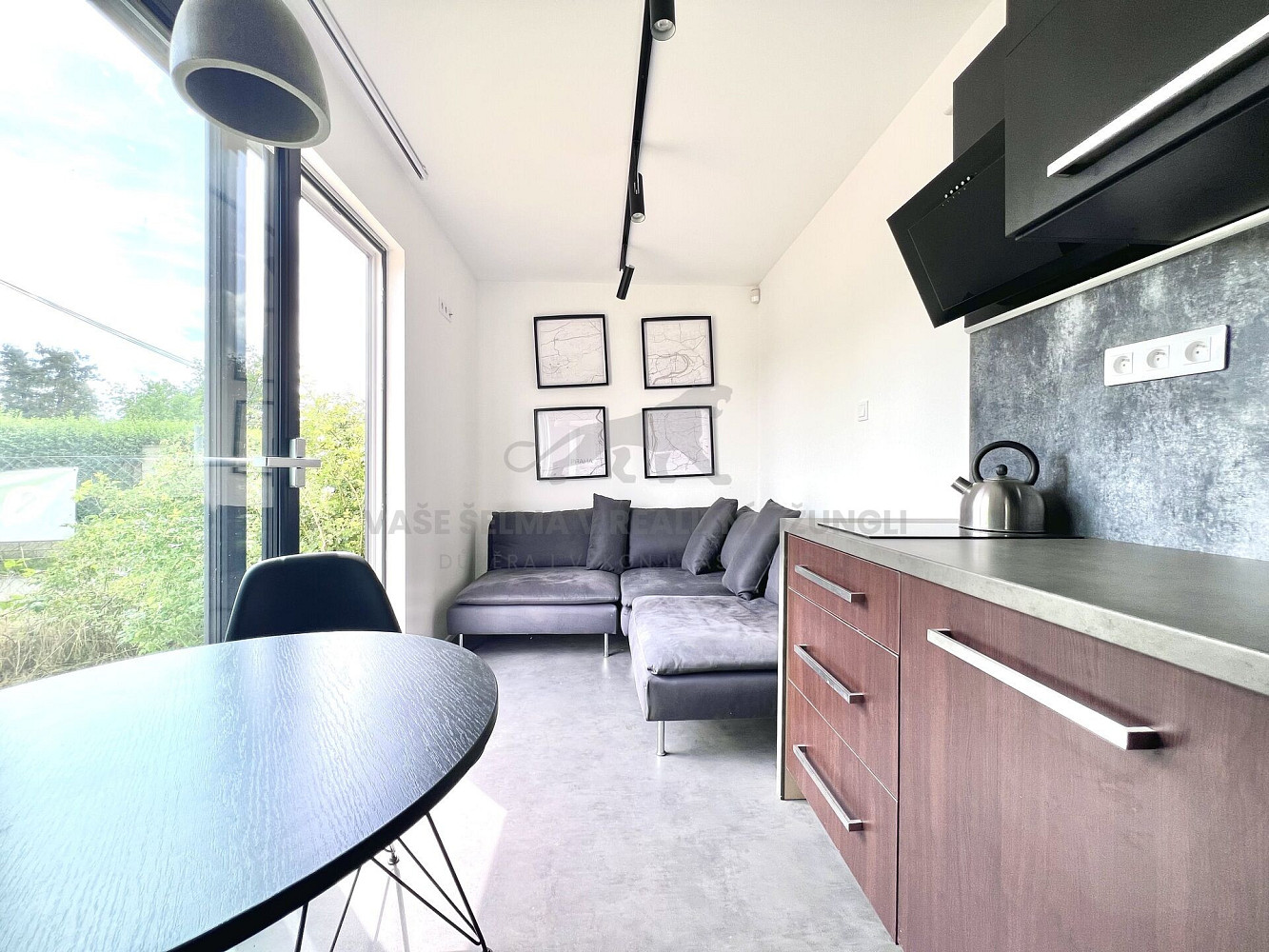 Stylový, moderní a ekologický kontejnerový dům na prodej — photo 2