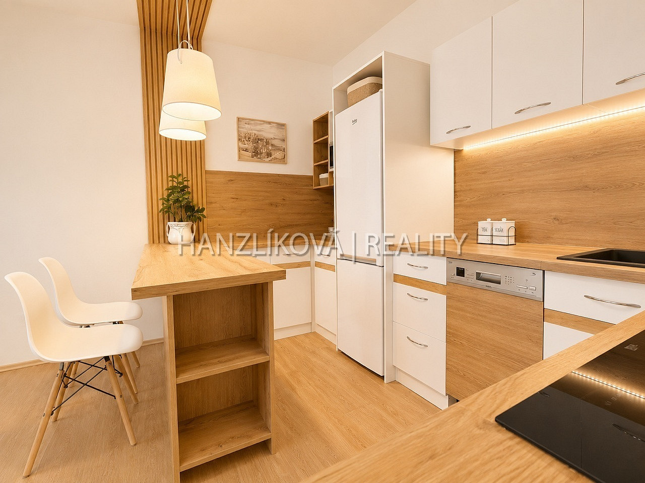 Prodej bytu 2+kk 45 m² — photo 2