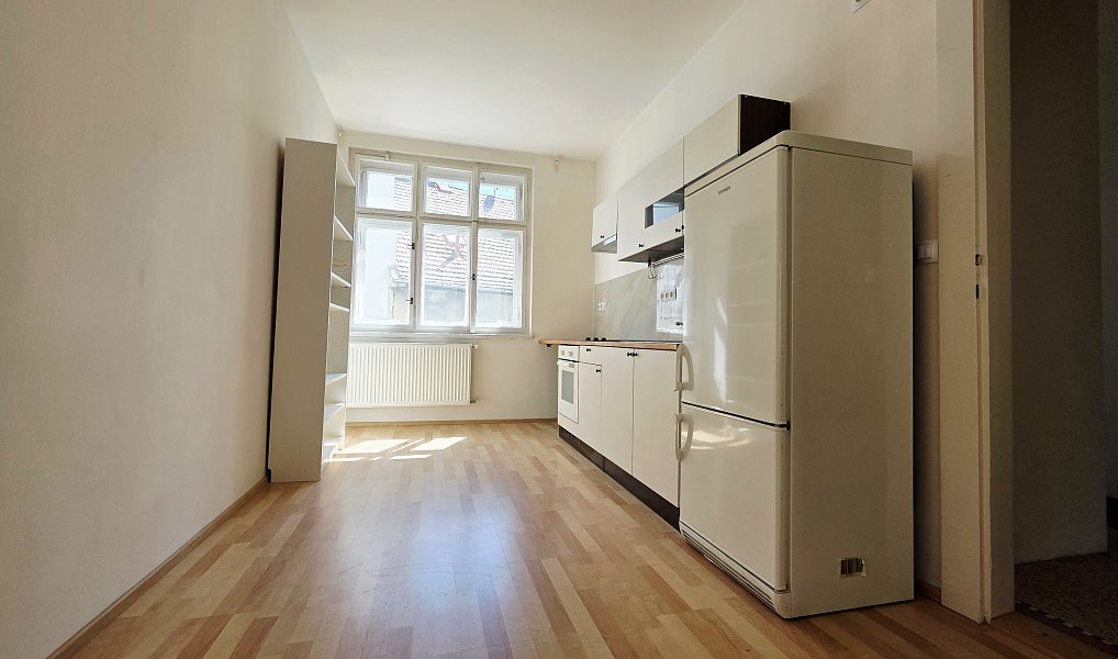 Pronájem bytu 3+1 80 m², Plzeň – náhled fotky 3