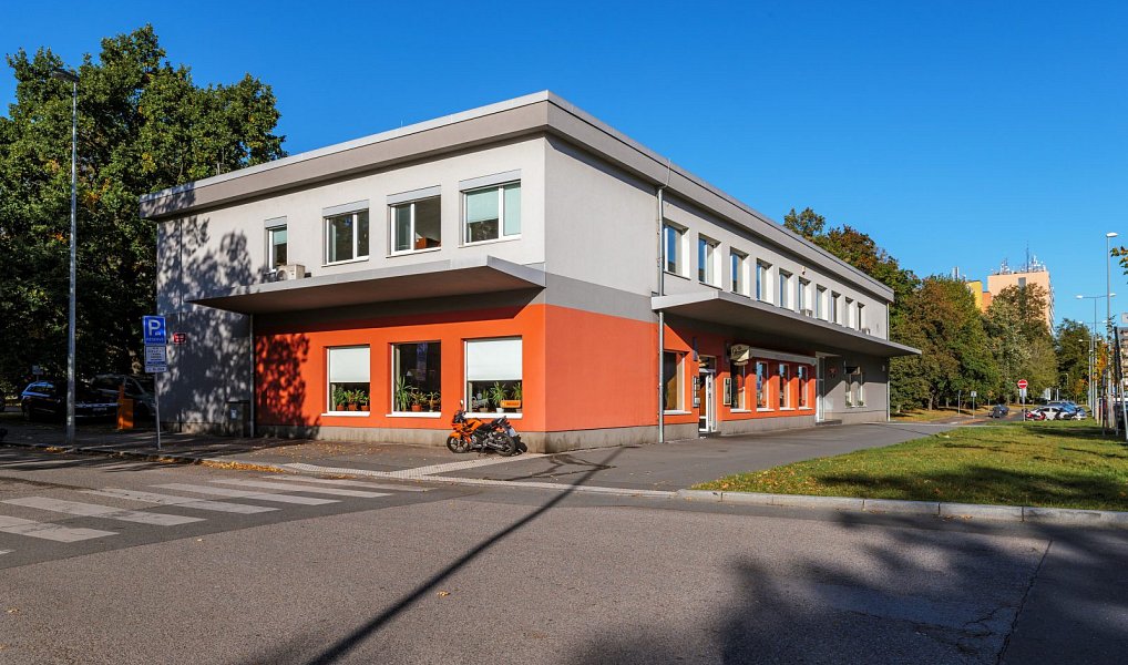 Pronájem kanceláře 330 m², Horoměřice – náhled fotky 10