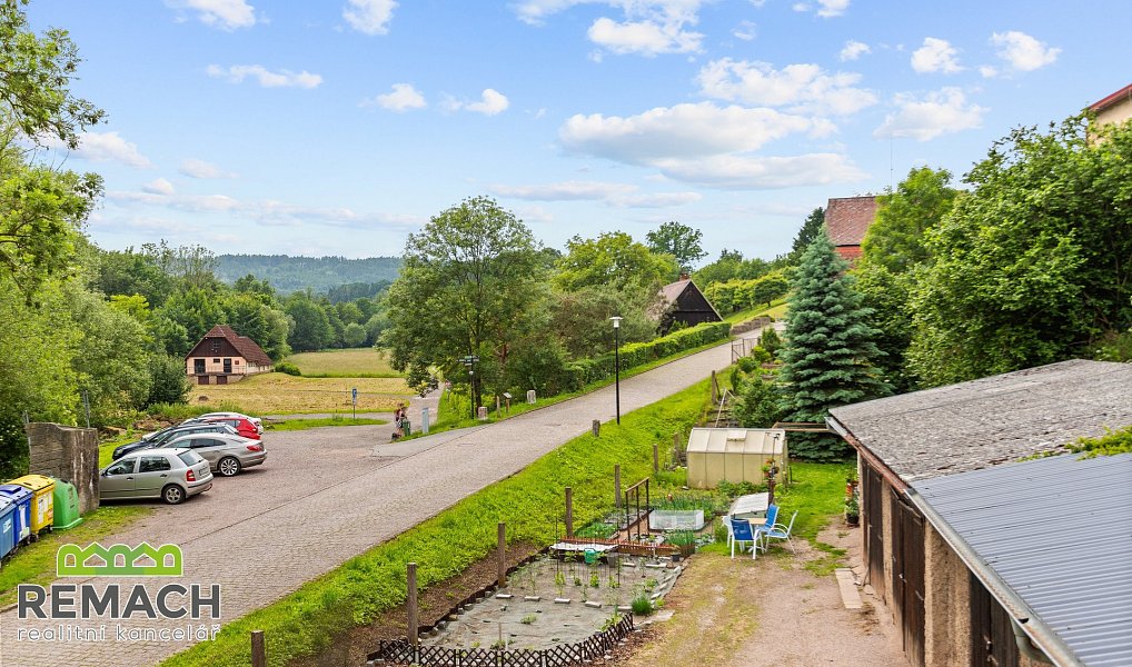 Prodej bytu 2+1 70 m², Kuks – náhled fotky 20