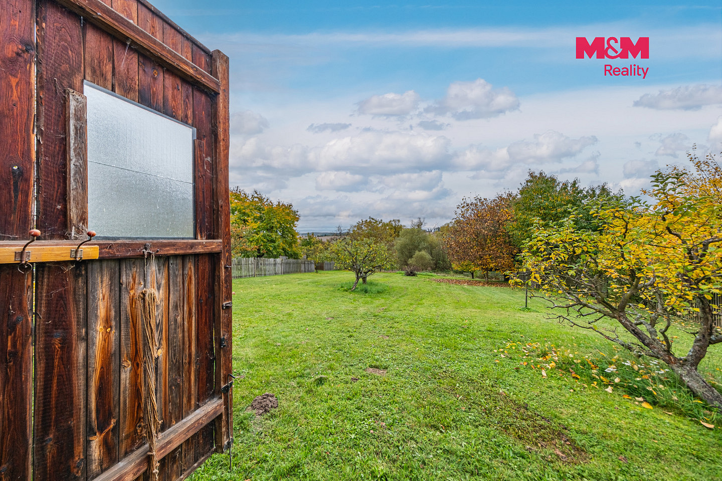 Prodej domu 230 m² s pozemkem 2 849 m² – fotografie 2