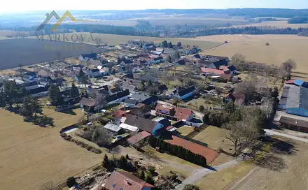 Prodej stavebního pozemku 1 918 m², Haškovcova Lhota, okres Tábor