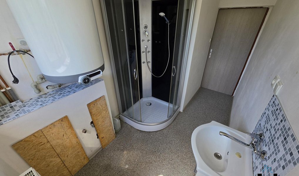 Prodej domu 400 m² s pozemkem 1 982 m², Brandov – náhled fotky 10