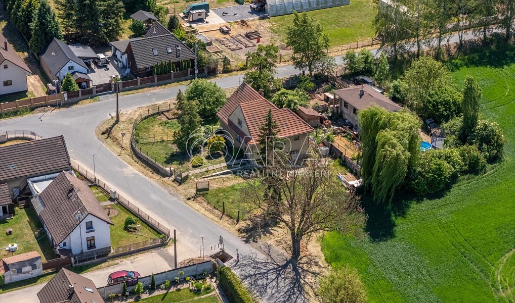 Prodej domu 274 m² s pozemkem 941 m², Kropáčova Vrutice – náhled fotky 25