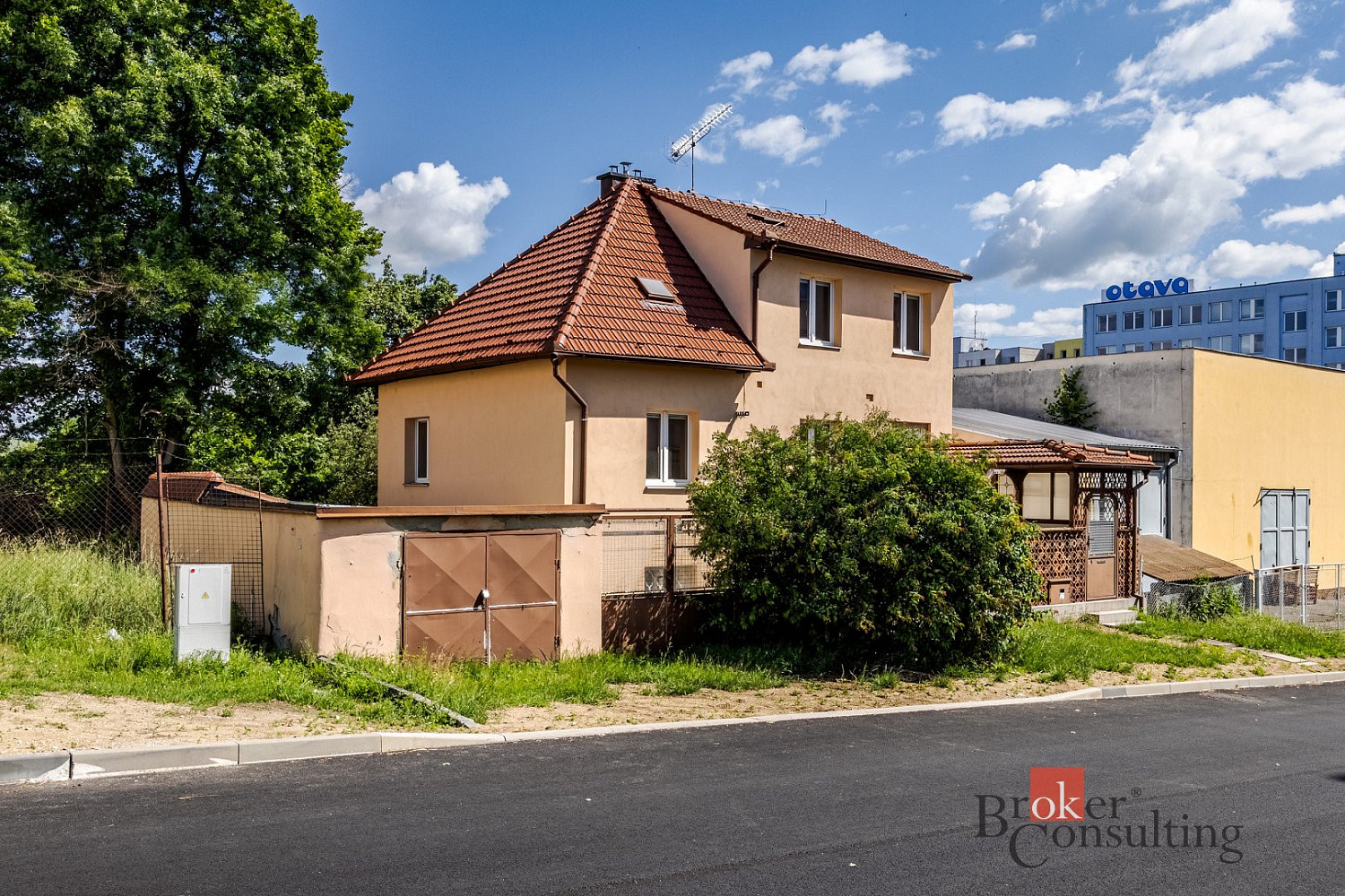 Prodej domu 148 m² s pozemkem 682 m² — photo 2