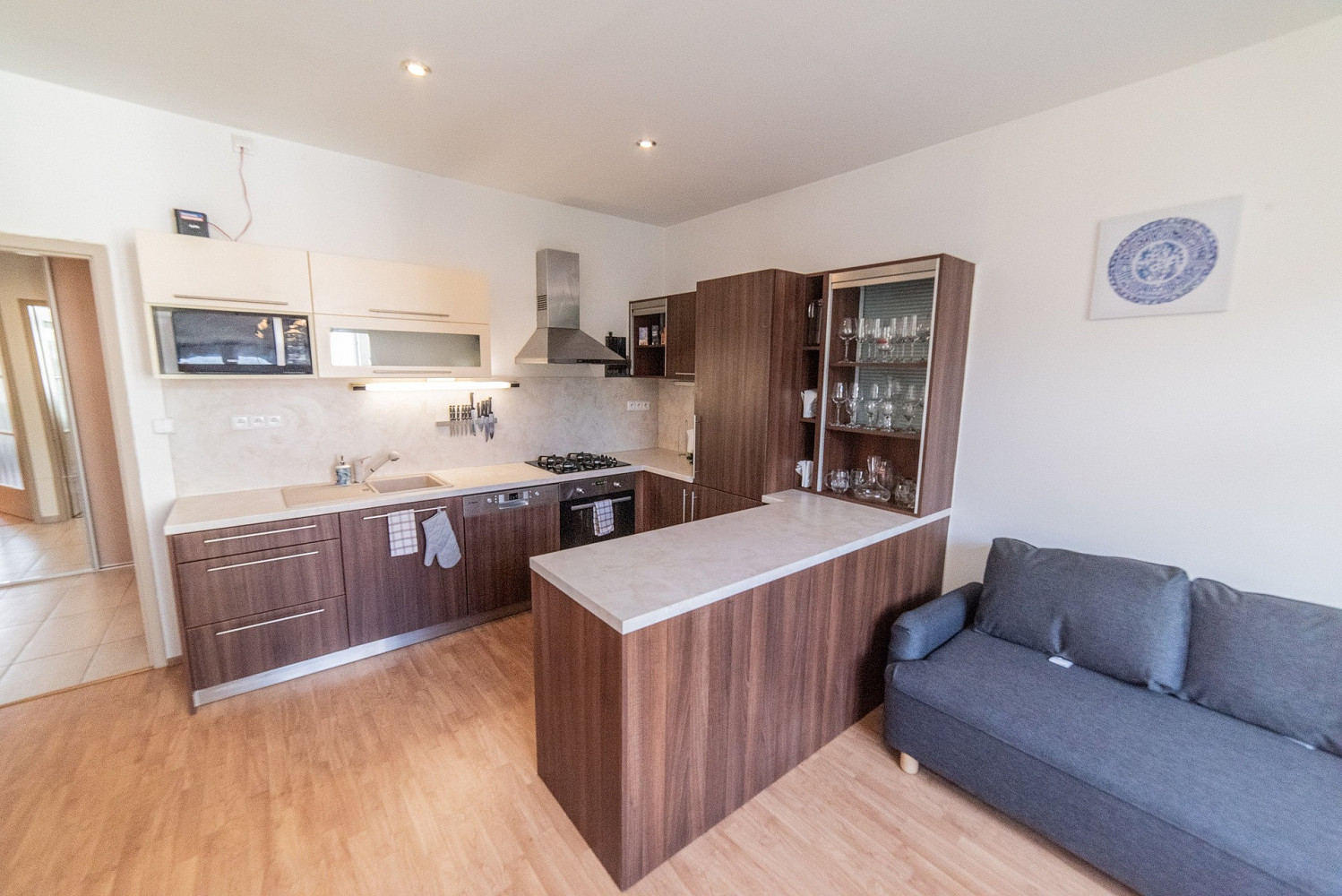 Pronájem bytu 2+kk 63 m² – fotografie 4