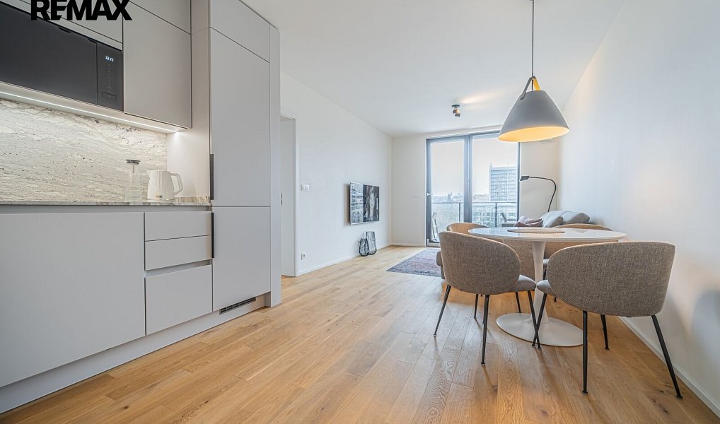 Prodej bytu 2+kk 67 m², Praha – náhled fotky 3