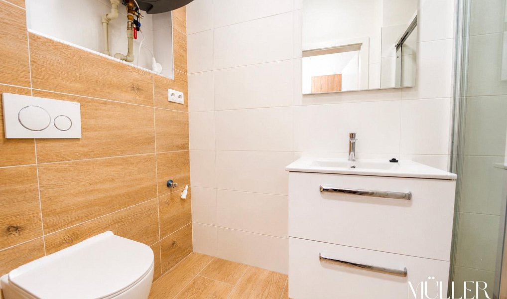 Pronájem bytu 1+kk 28 m², Dobruška – náhled fotky 4