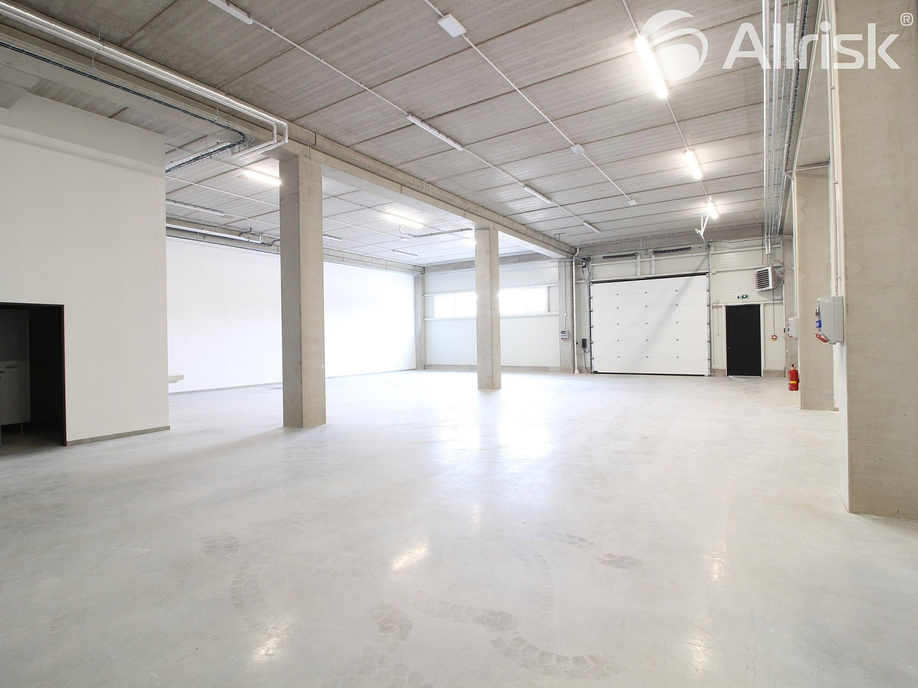 Pronájem výrobních prostor 570 m² – fotografie 2