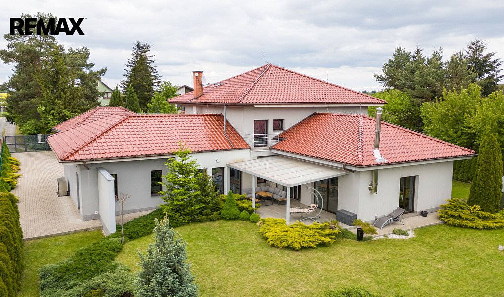 Prodej domu 634 m² s pozemkem 2 143 m², Nučice – náhled fotky 17