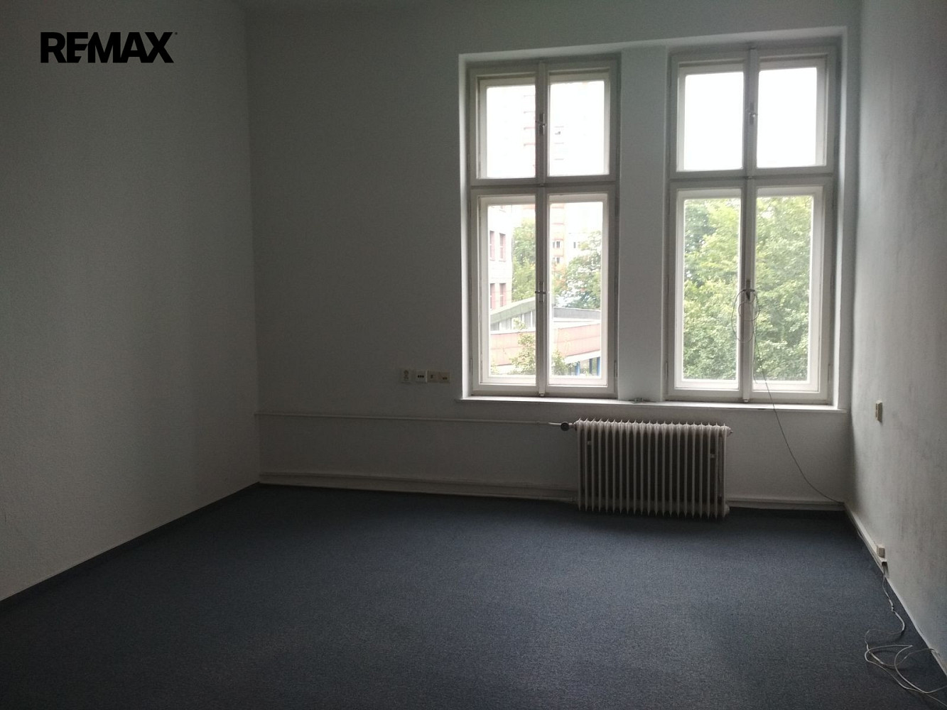 Pronájem kanceláře 30 m² – fotografie 4