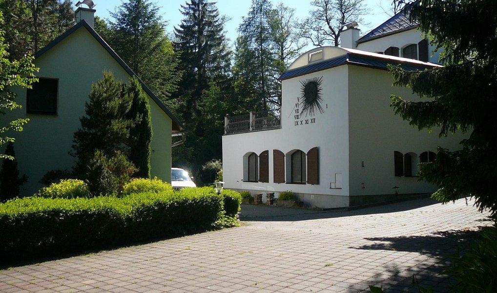 Prodej domu 1 000 m² s pozemkem 133 323 m², Štoky – náhled fotky 11