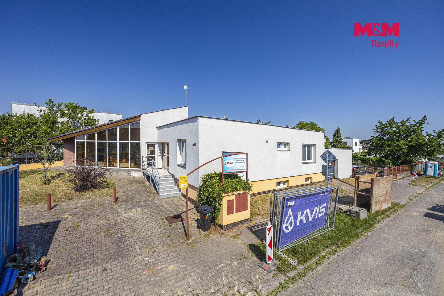 Prodej kanceláře 330 m² — photo 2