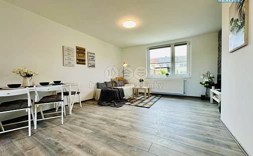 Prodej domu 94 m² s pozemkem 328 m², Hevlín, okres Znojmo